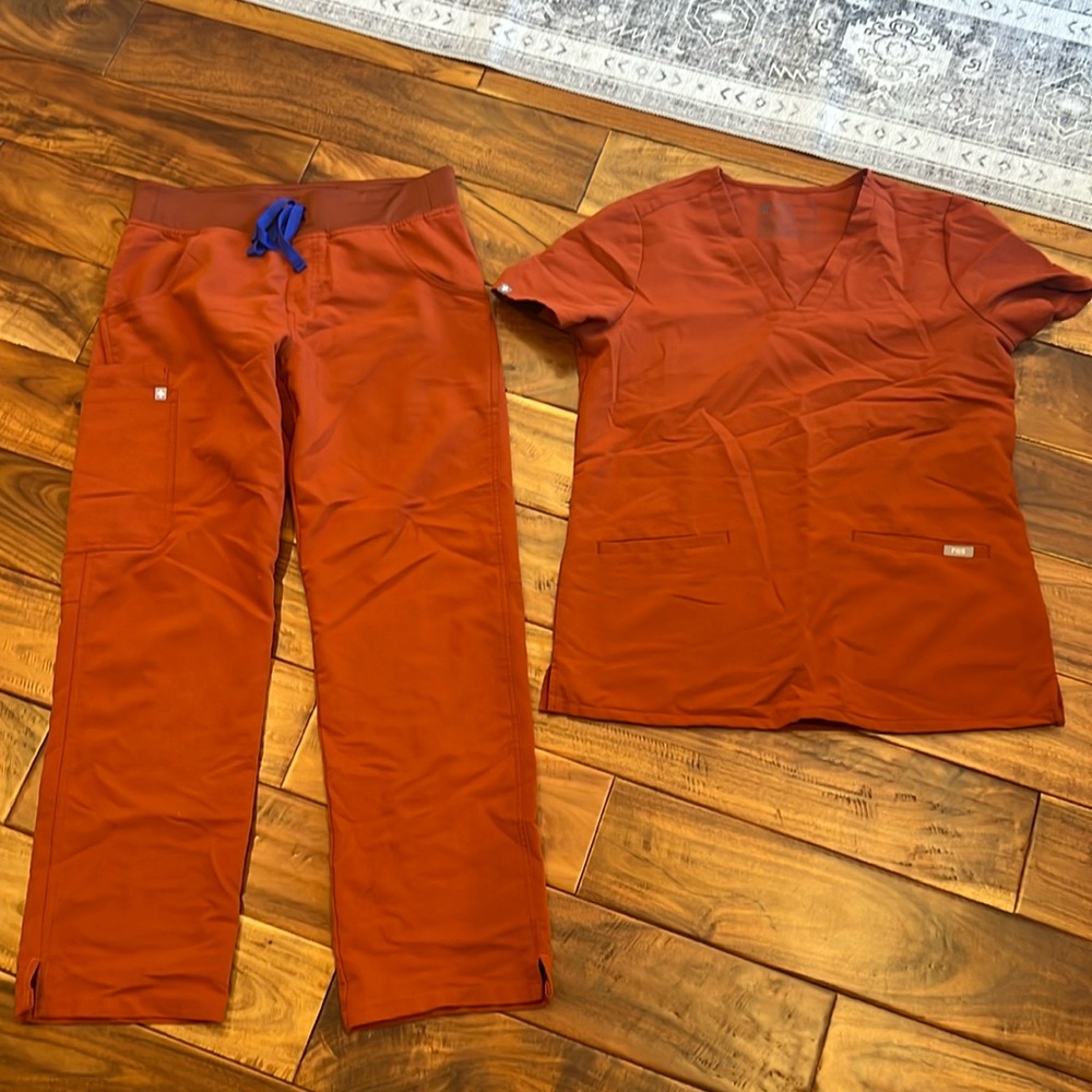 Figs auburn set (Kade, Casma)